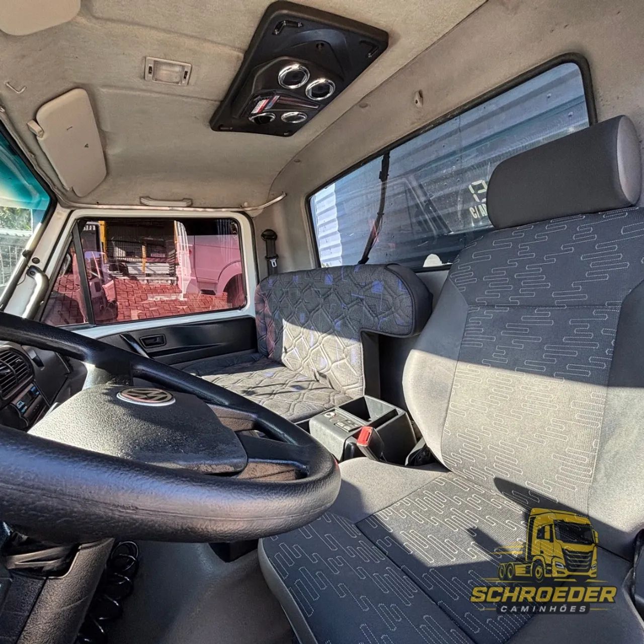 Vw 8.160 - Foto 4