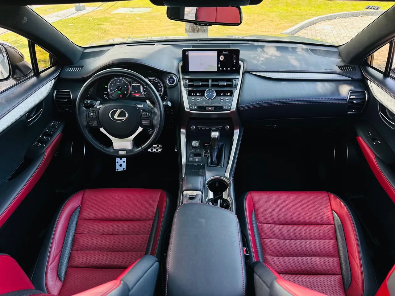 Lexus NX-300 H F-sport 2.5 16V Aut., foto 8 de 14