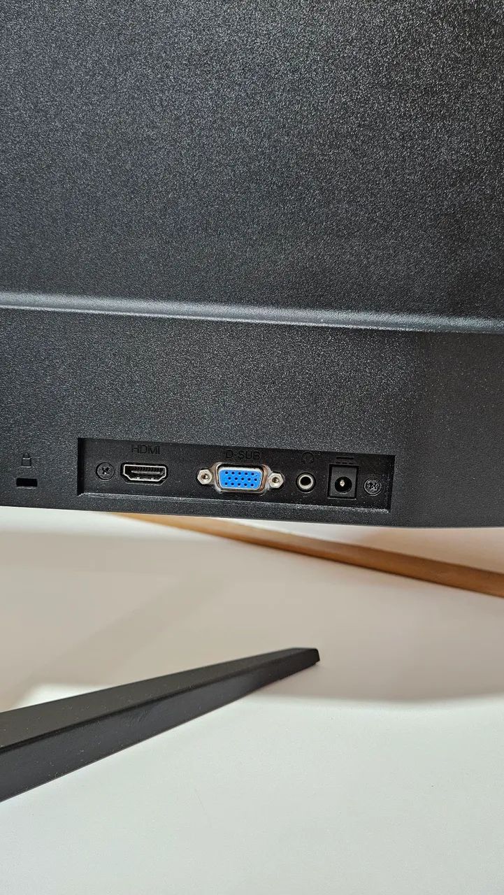 Monitor AOC 22' - Foto 3
