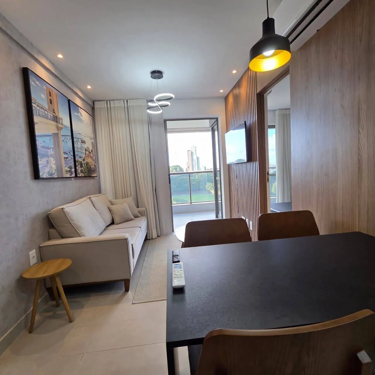 Aluguel Beach Class Ondina | 44 m² decorado com varanda. - Foto 3