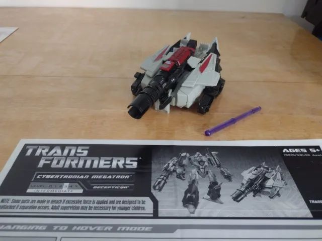 Transformer Cybertronian Megatron completo