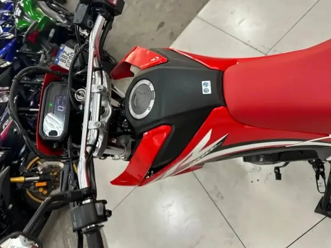 HONDA XR 300L TORNADO - Foto 4