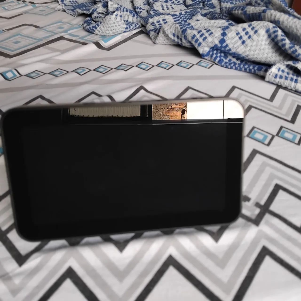 alexa echo show touch screen Mini