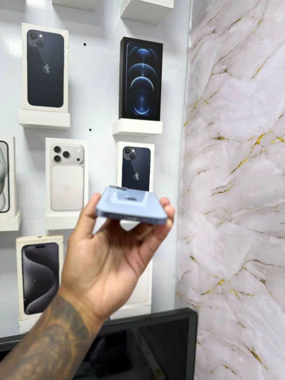 IPHONE 14 PLUS 128GB AZUL<br>R$ 2.799,00 - Foto 3