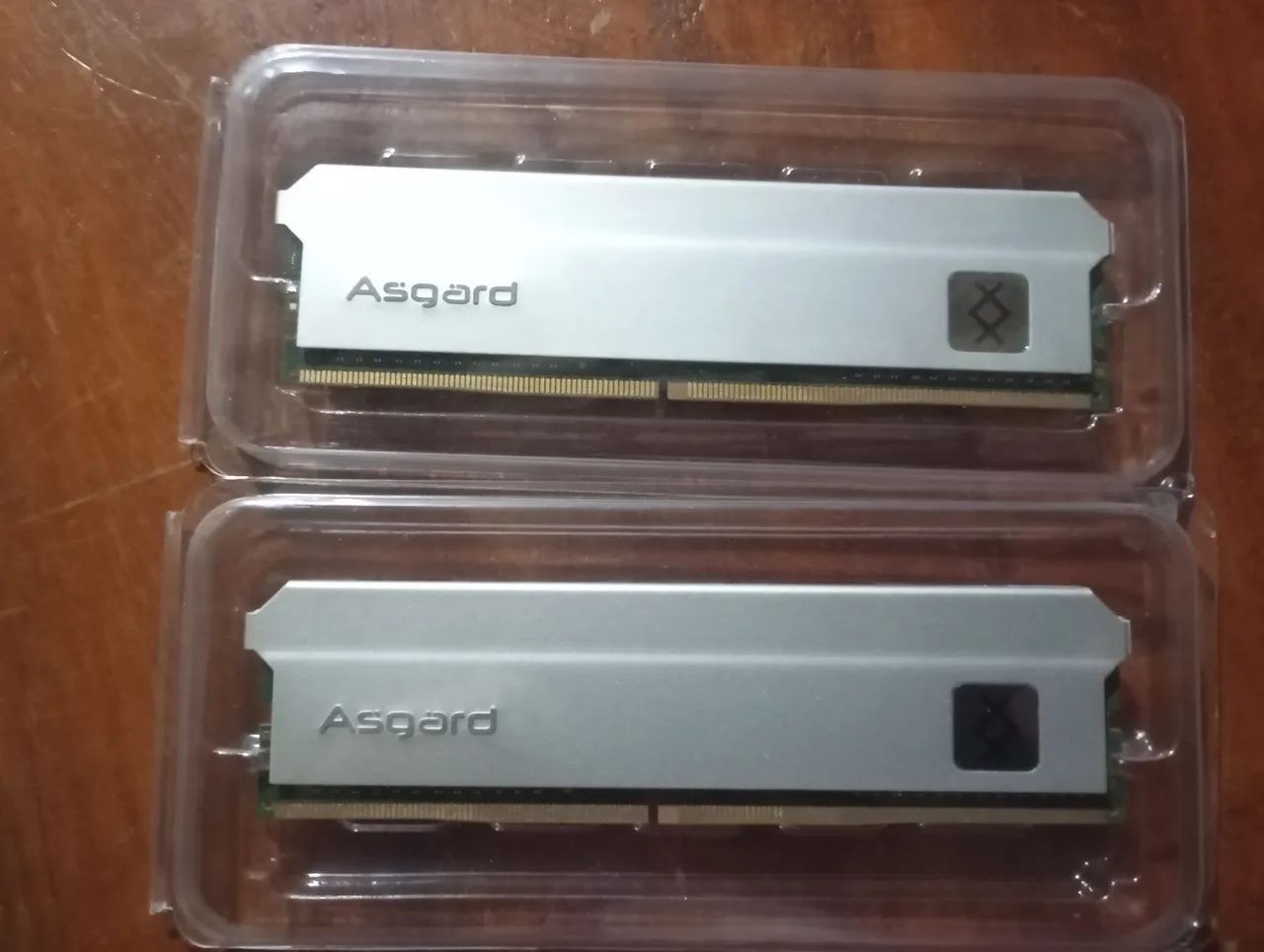 Memória ram Asgard de 8gb de 3200Mhz branca