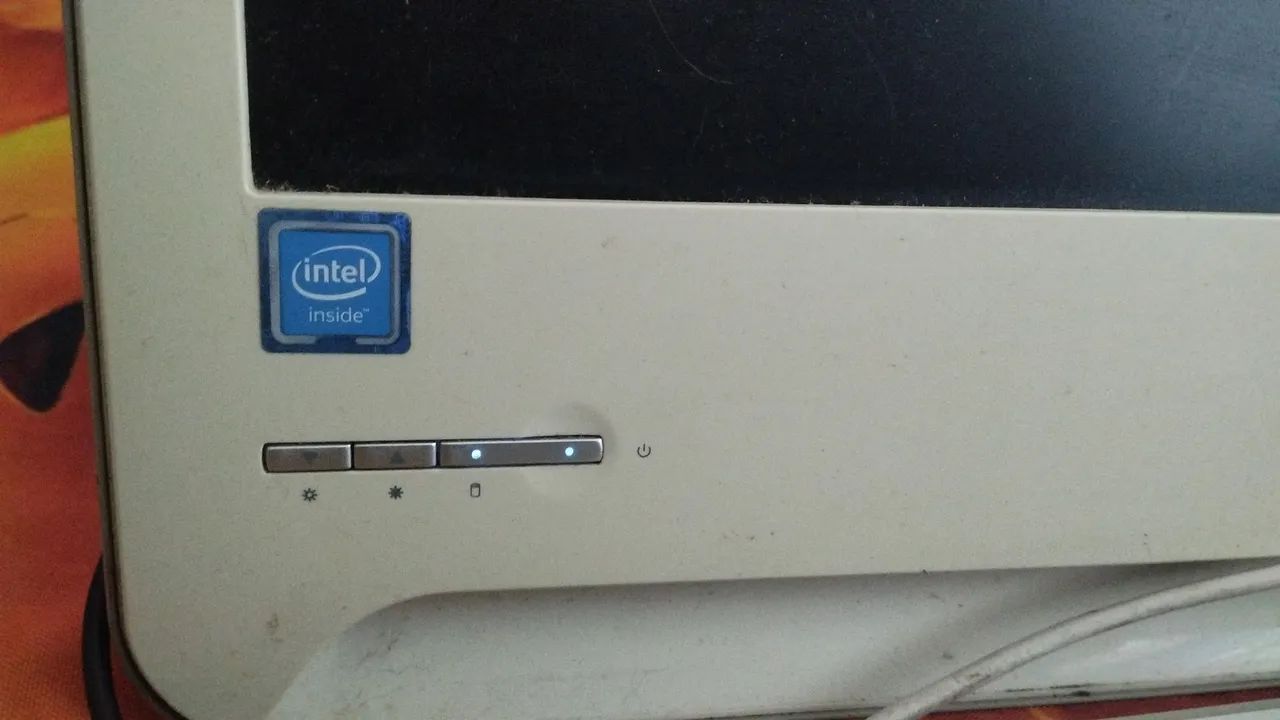 PC Positivo Union / all in one /COM DEFEITO - Foto 4