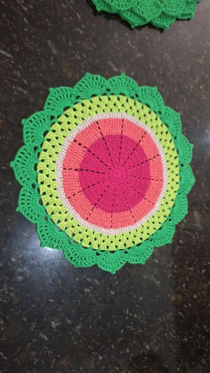 Kit sousplast  americano  para mesa em croché  - Foto 2