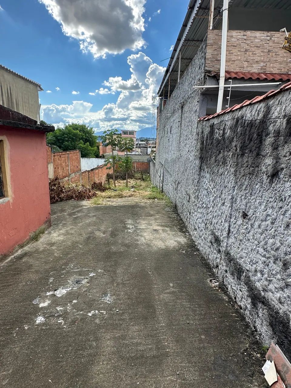 VENDO TERRENO  COM LOJA TODO MURADO  - Foto 2