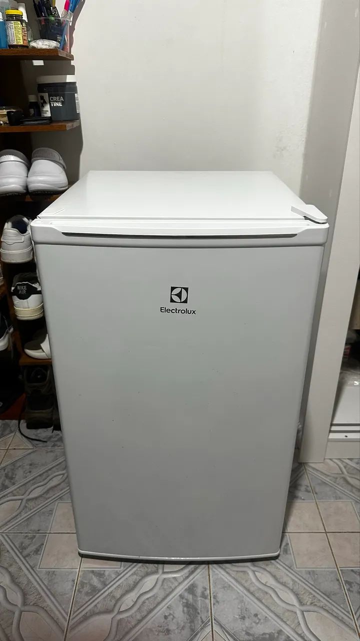 Frigobar Electrolux branco  - Foto 5