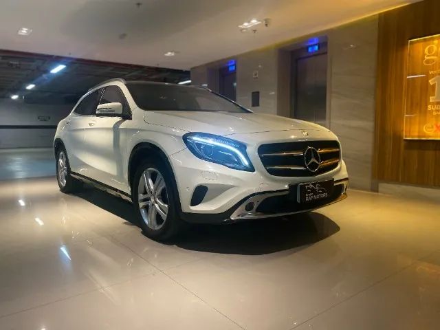 Mercedes-Benz GLA 200 Adv. 1.6/1.6 TB 16V Flex Aut., foto 2 de 14