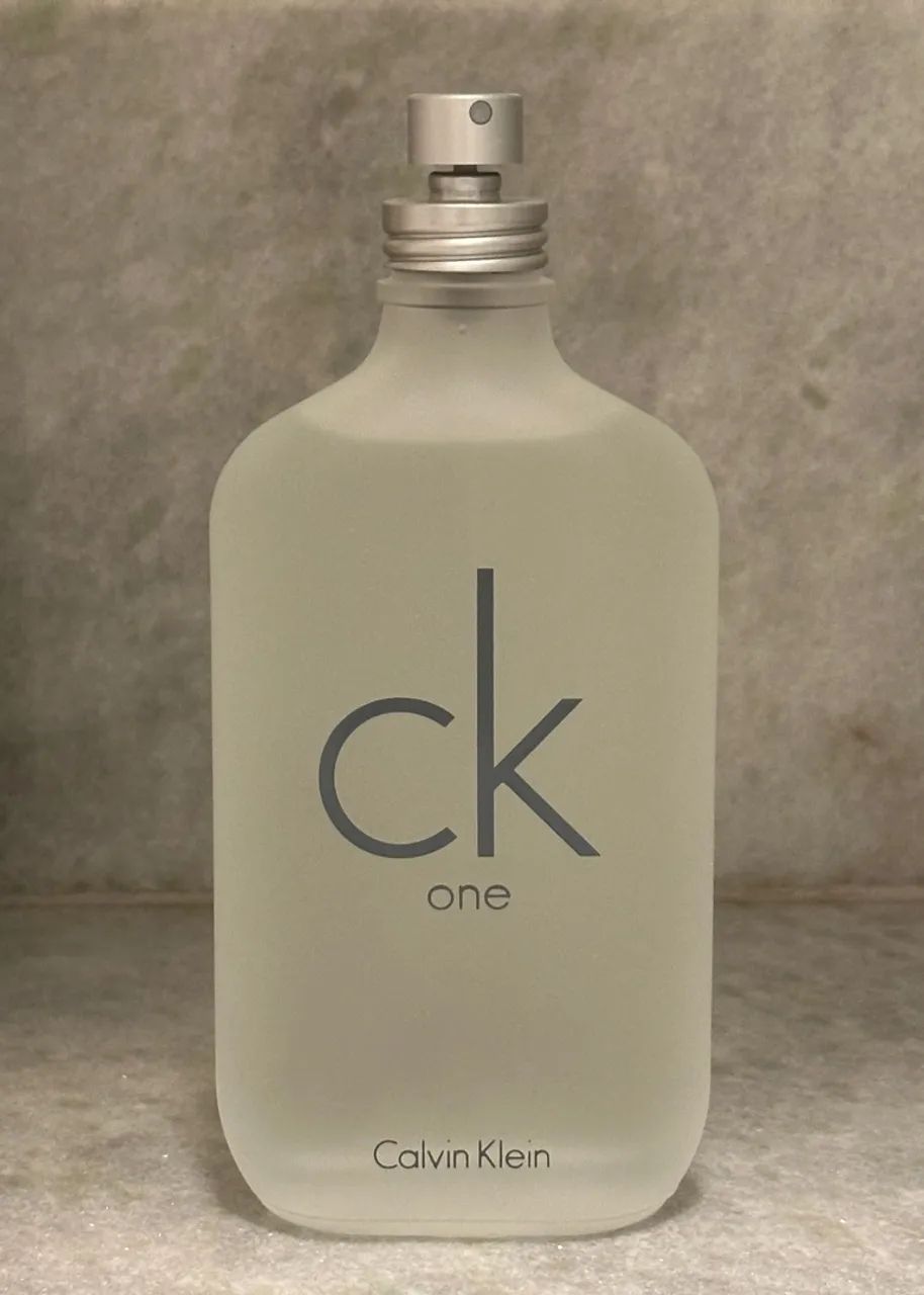 Perfum CK one - Calvin Klein