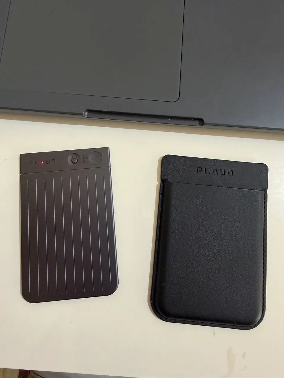 Plaud Note 64GB - Gravador com IA + ChatGPT