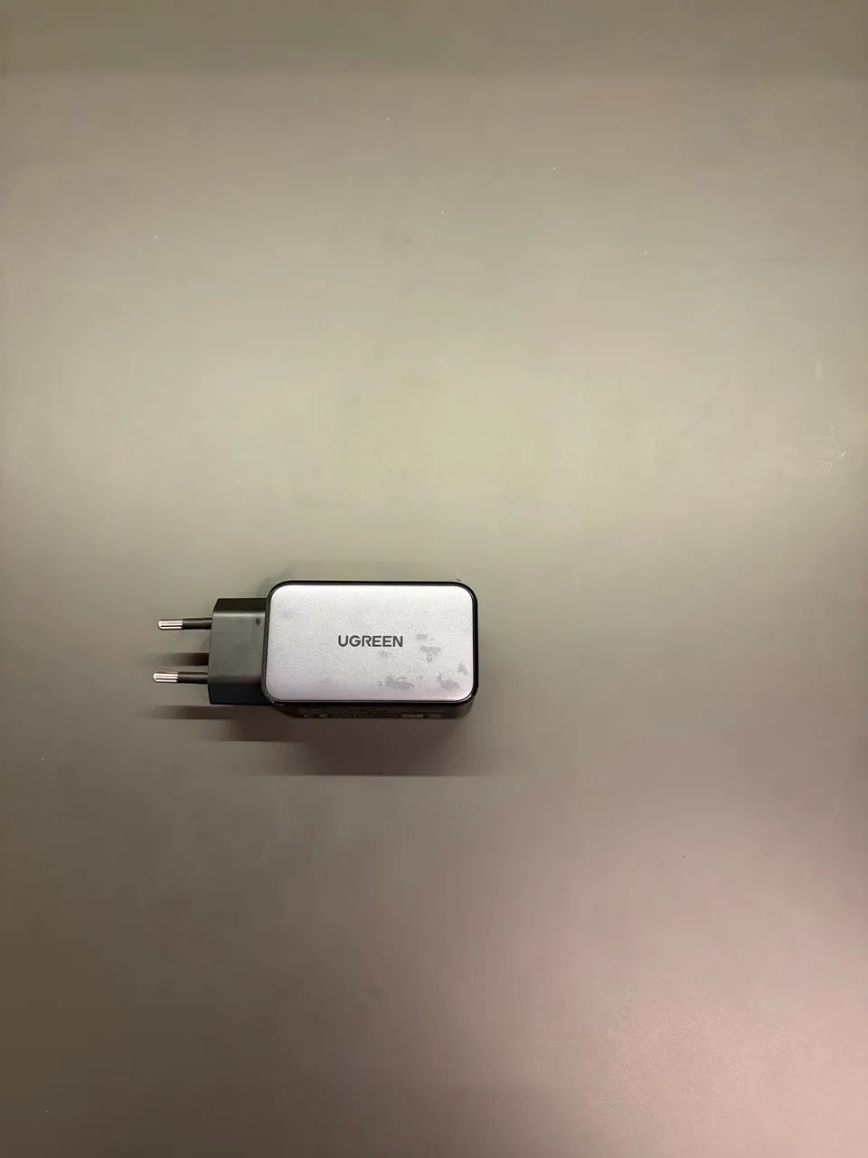 Fonte de carga 65 W - Foto 2