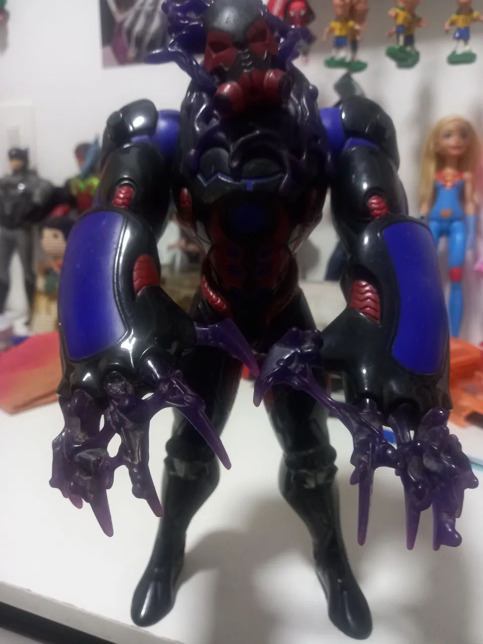 BONECO DA LINHA MAX STEEL  VILAO TOX ZON 