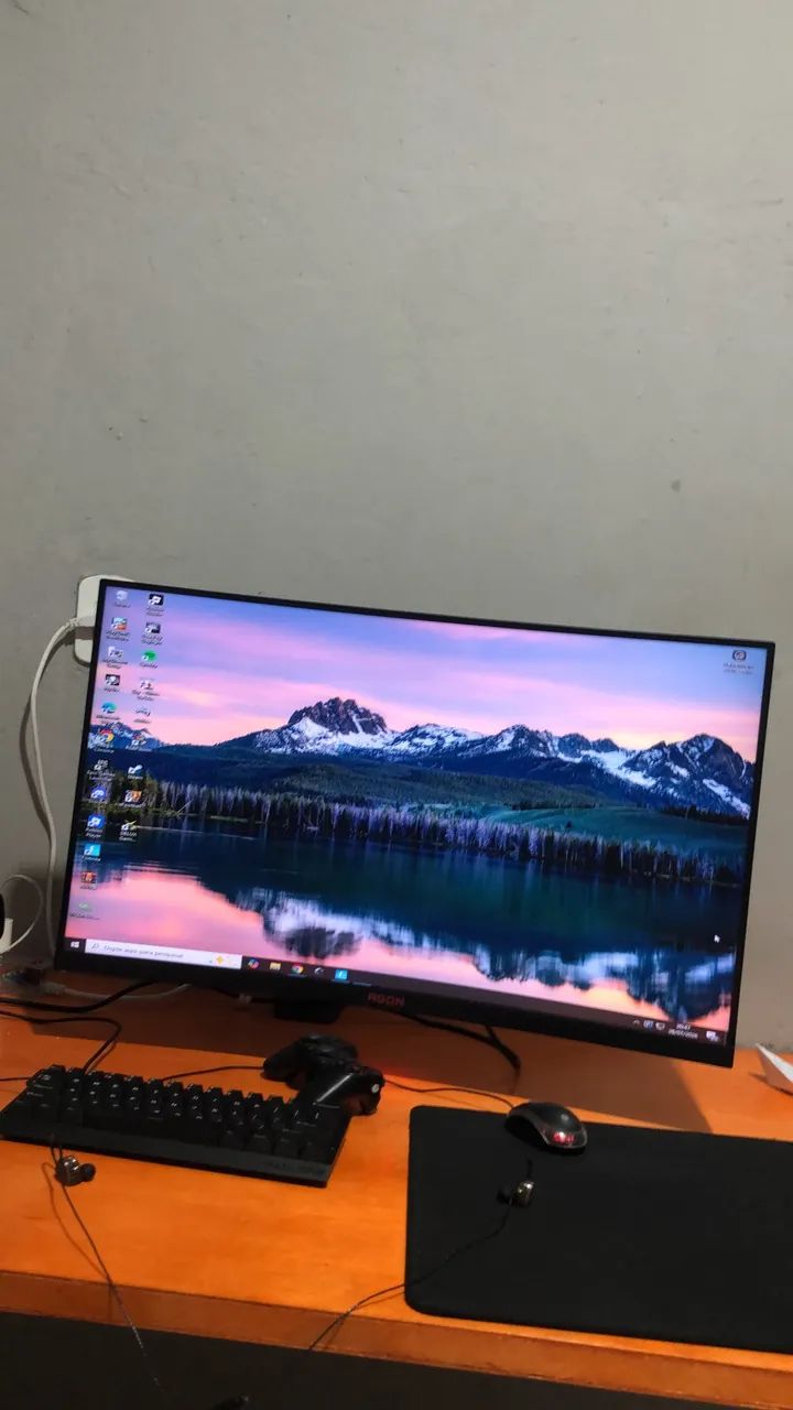 Monitor AOC AGON Curvo 32 165hz - Foto 3
