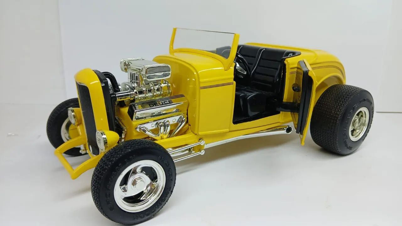 ミニカー [ERTL Collectibles] '32 Ford Street Rod Miniatura Ford Street Rod 32 1/18 - Hobbies e coleções - Vila