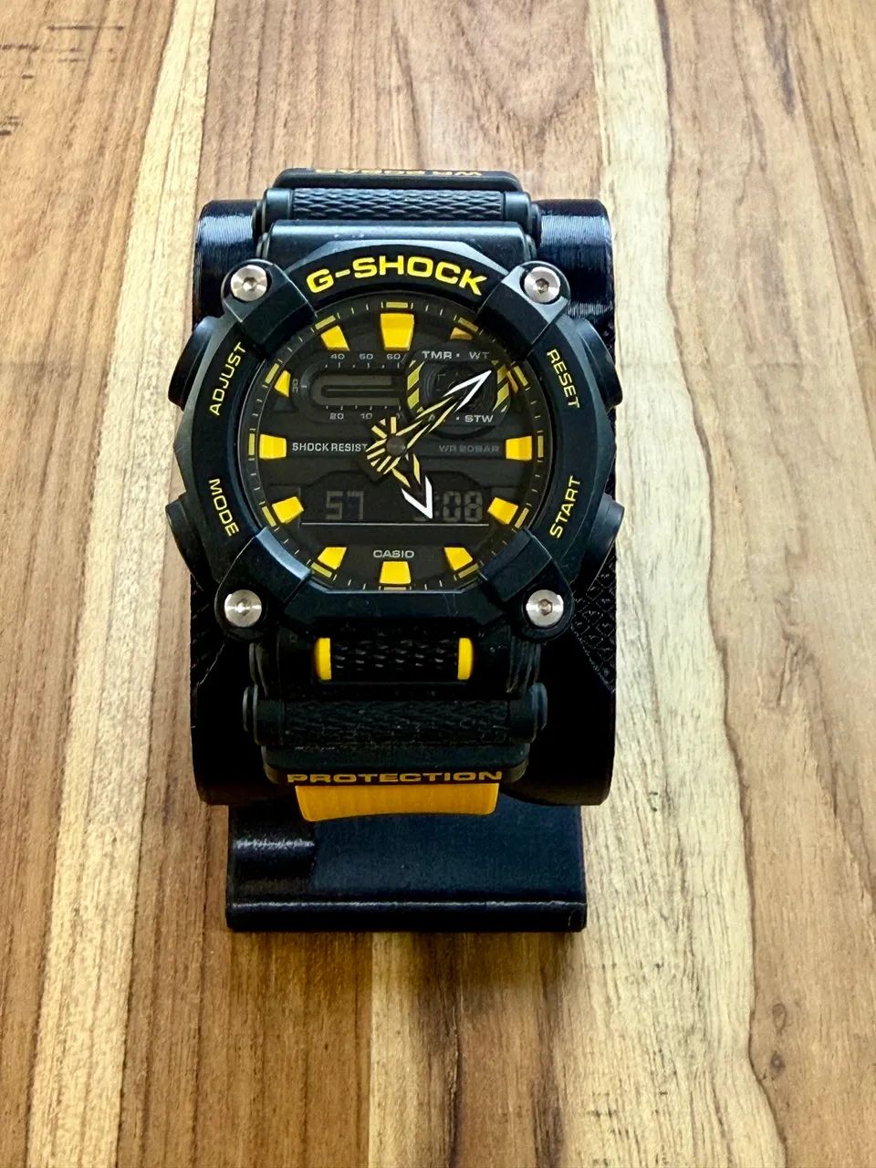 Relógio Casio G-Shock GA-90A