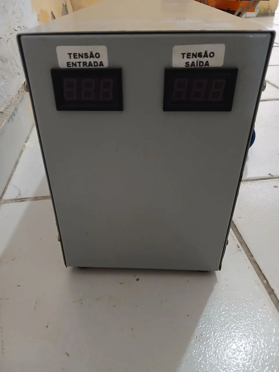 Estabilizador de 7,5 kva - Foto 3