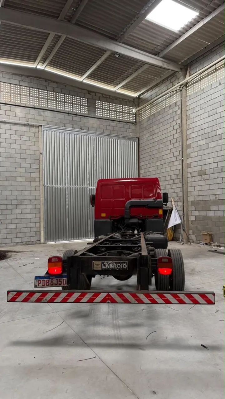 Ford Cargo 816 - Foto 5