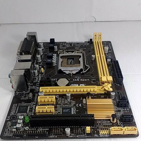 Placa mãe para retirada de peças ( com defeito )