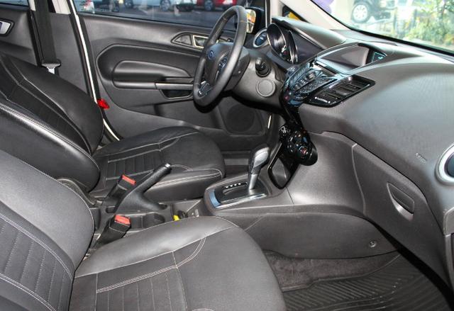Fiesta 1.6 Titanium AT - Foto 14