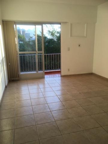 Alugo quarto e sala com varanda e garagem próximo ao Largo da Segunda feira - Foto 3