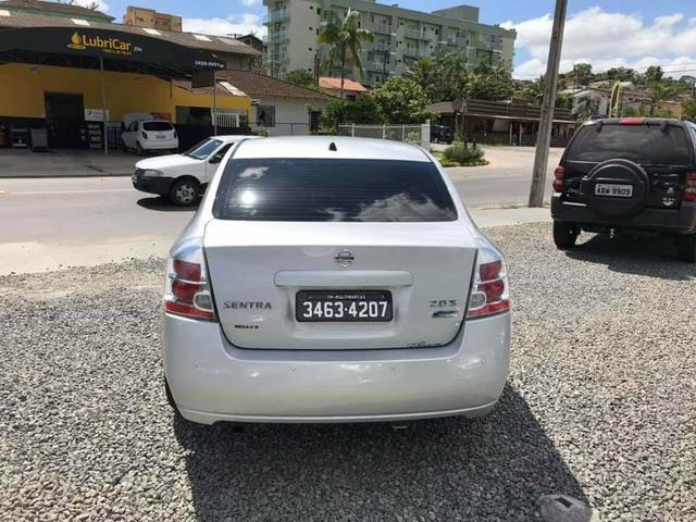 Nissan Sentra 2.0 S automático 2009 - Foto 4