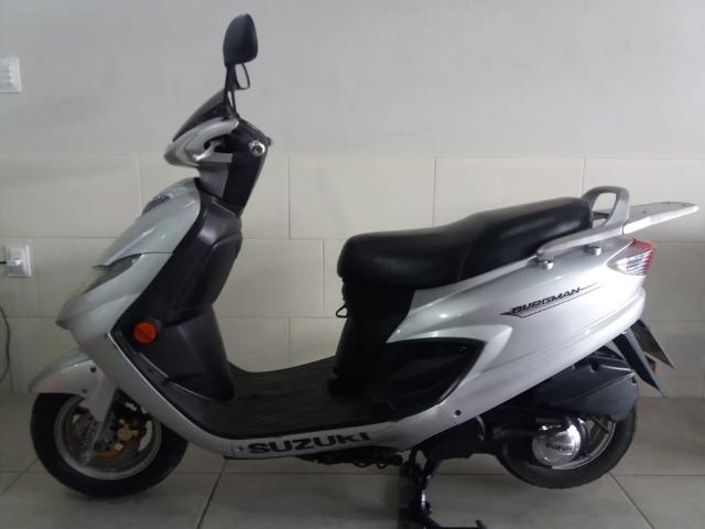 Burgman 125 Partida Elétrica / Valor R$ 3.990,00 / Cartão de Credito sem Entrada - Foto 4