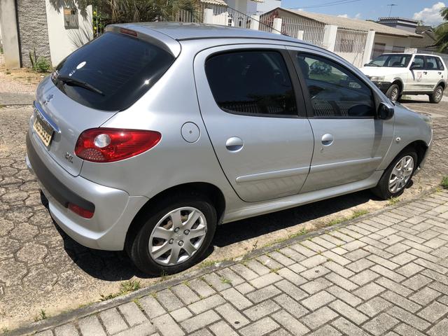 Peugeot 207 - Foto 4