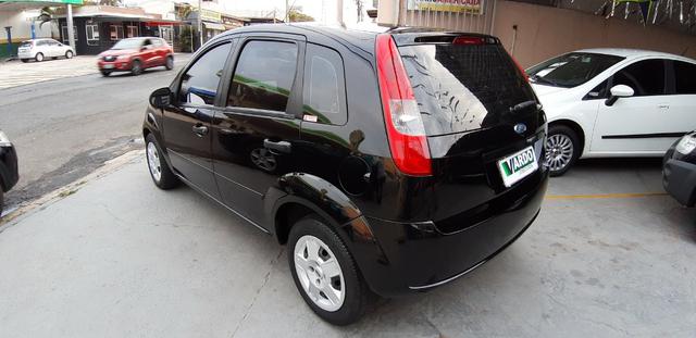 Ford Fiesta 1.0 Completo 2004 - Foto 3