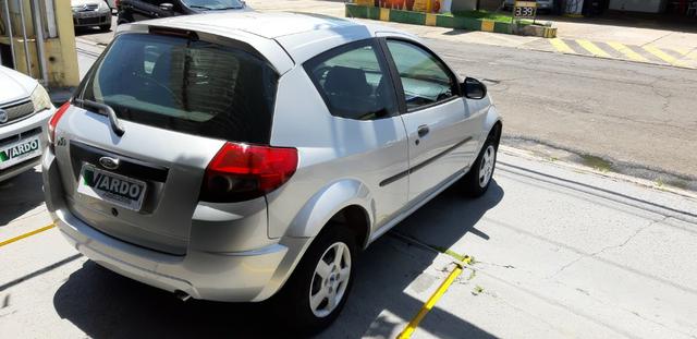 Ford Ká 2009 1.0 Flex Dir. Hidráulica - Foto 3