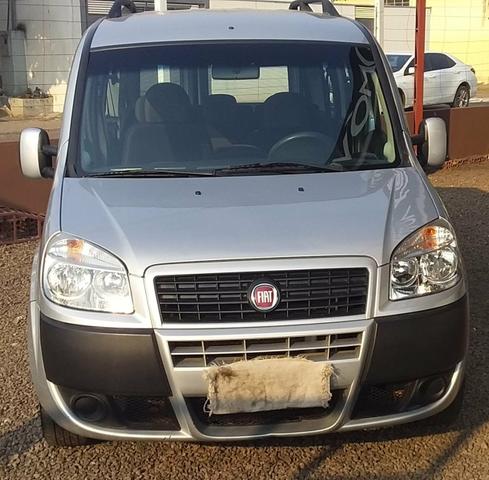 Doblo essence 7lugares