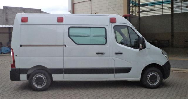 Ambulância UTI Renault Master Alltech - Foto 2