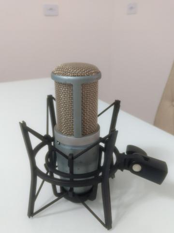 Microfone AKG Percepticom 220 Usado - Foto 5