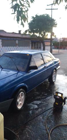 Voyage 1988 restaurado azul Amarok troco em moto - Foto 4