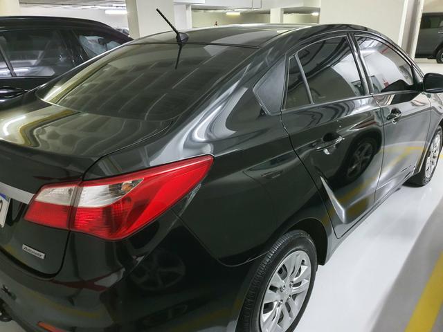 Vendo HB20s 1.6 At Comfort Flex - Foto 8