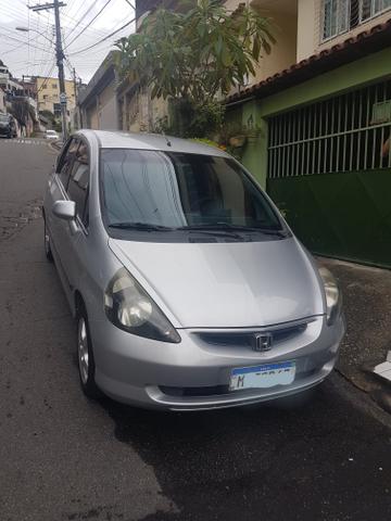 Vendo Honda fit automático - Foto 2