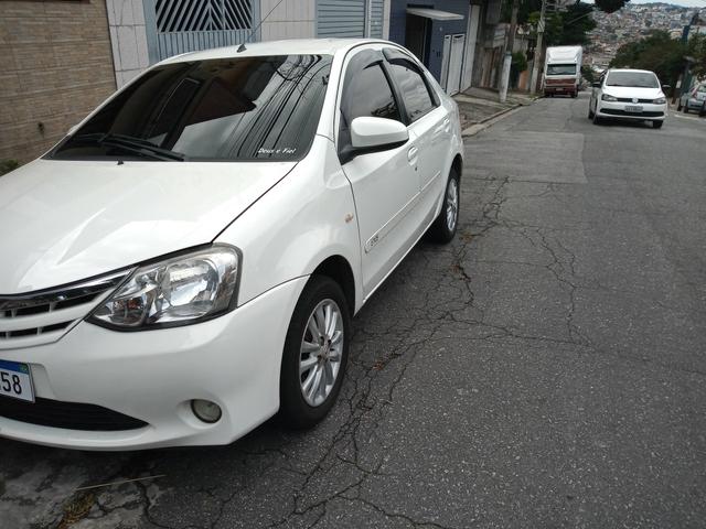 Etios sedan 1.5 xls 2014