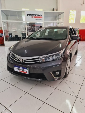 COROLLA 1.8 GLI AUTOMATICA 2017 BAIXA KM