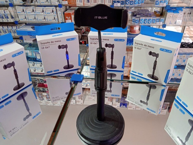 Suporte tripé universal para celular smartphone de mesa - Foto 2