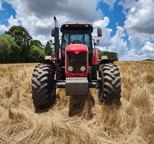 TRATOR AGRÍCOLA  - Foto 2