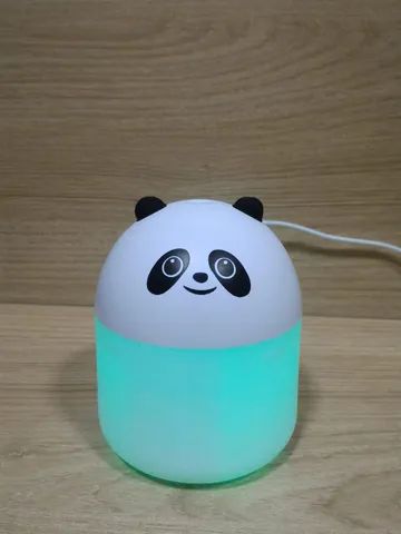 Luminária e umidificador de Panda
