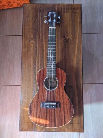 Ukulele Shelby SU23R 