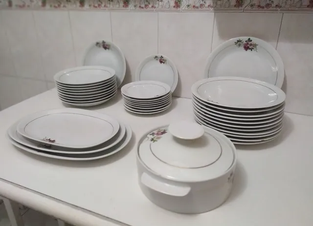 servico de jantar e cha em porcelana 20 pecas modelo octogonal