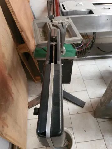 Máquina Prince Eletro-Pneumática de Encordoar Raquetes - Foto 4