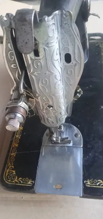 Maquina   antiga de  costura  philips  - Foto 3