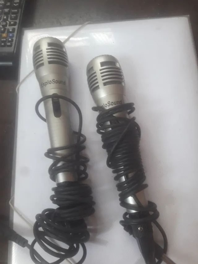 MICRIFONES= 2. DA MARCA: EXPLOSOUND. COM CABO UNIVERSAL.