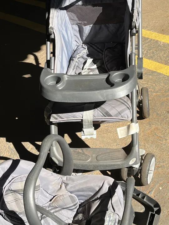 Carrinho + BB conforto + base  - Foto 2