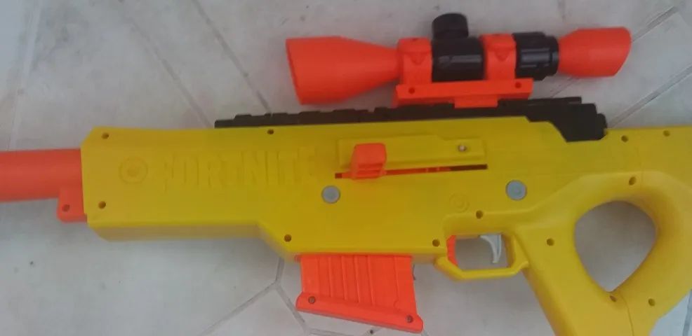 vende-se arma fortnite  - Foto 3