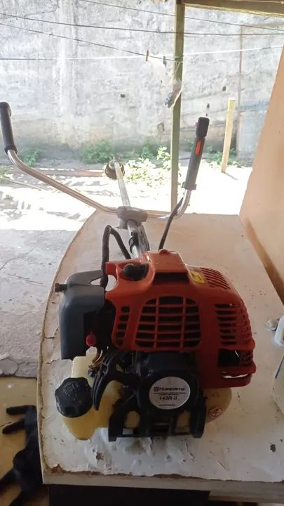 Roçadeira husqvama 143 R l l 